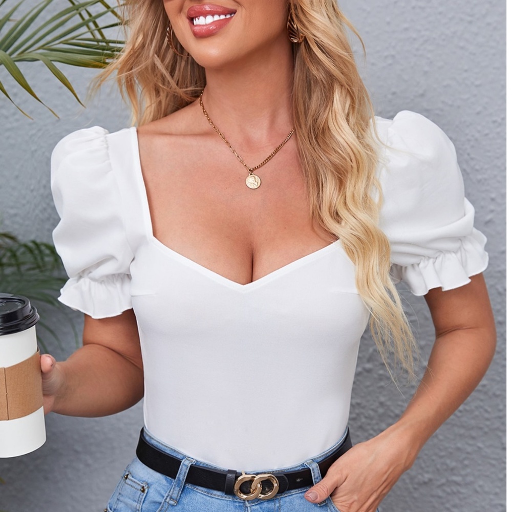 SHEIN Ruffle Cuff Puff Sleeve Solid Top